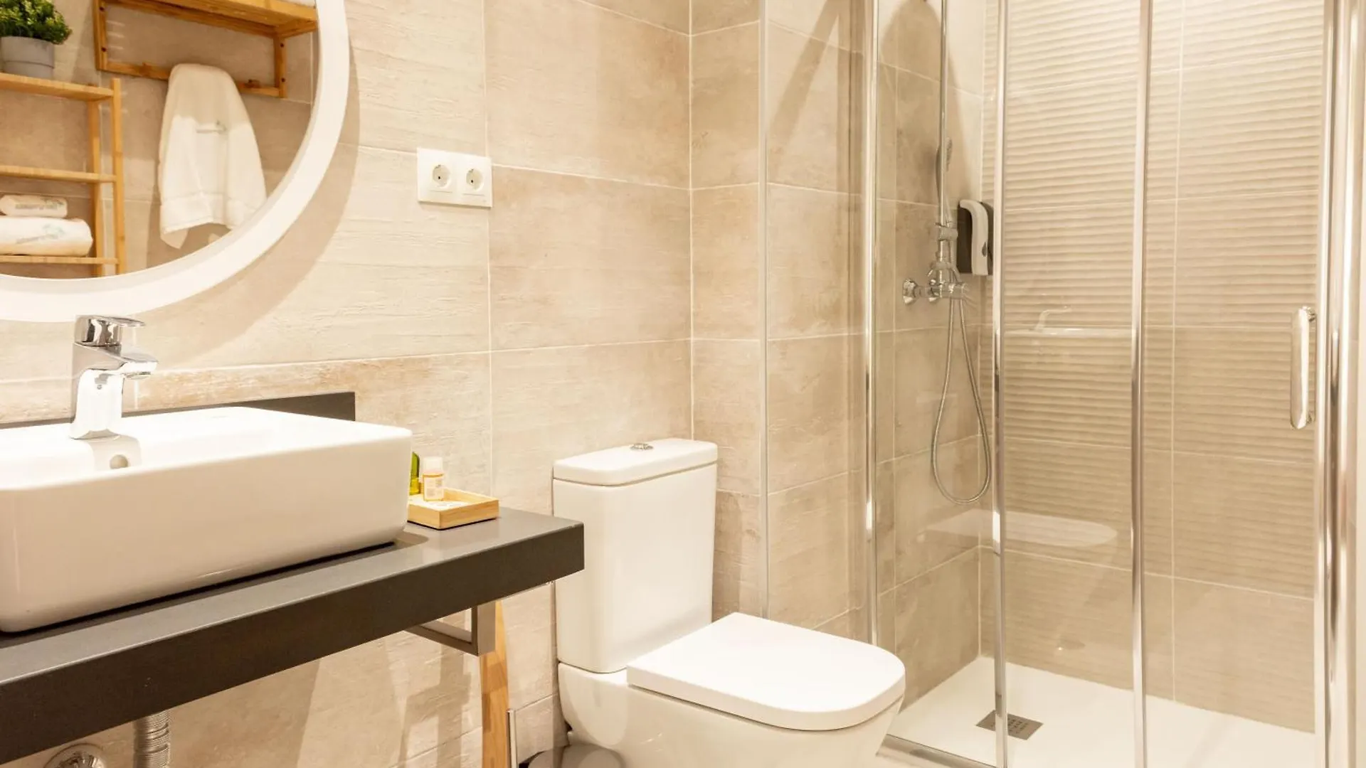 דירה פואנגירולה Apartamentos Kouohana ספרד